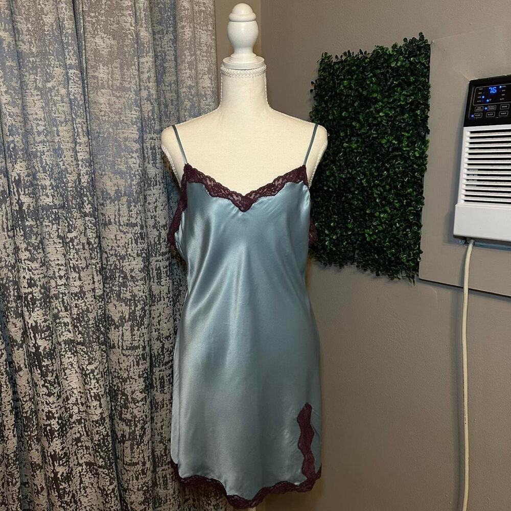 Victoria Secret Nightgown